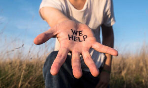 role-peer-support-addiction-recovery