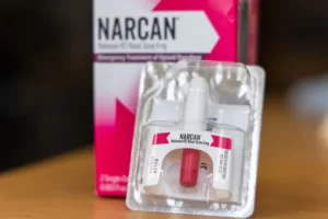 Narcan doses delivered to Arizona schools for opioid crisis prevention.